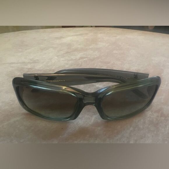 YSL Rare VTG Green Sunglasses main image 6